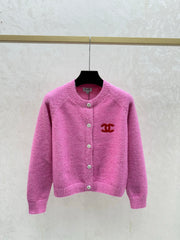 Solid color simple round neck knitted long-sleeved cardigan
