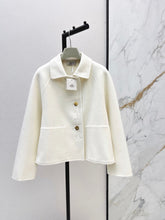 Hermès/Fall-Winter Latest Embroidered Reversible Wool Coat
