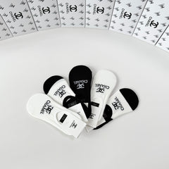 CHANEL 26S NO-SHOW SOCKS 402505 (1 BOX)