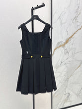 26SS NEW Bee Embroidery Sleeveless Dress 🖤