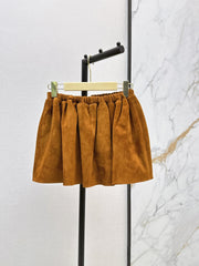 ❤️🔥Limited edition❤️🔥 26SS New Suede-Finish Pleated Mini Skirt with Zipper Detail 🤎