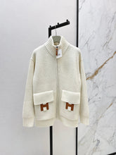 🔥Highest Quality🔥26FW New Classic Wool Knit Jacket with H-Pattern Pocket Detail 🖤