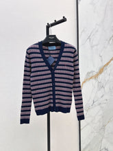 26FW New V-Neck Striped Knit Cardigan 🖤