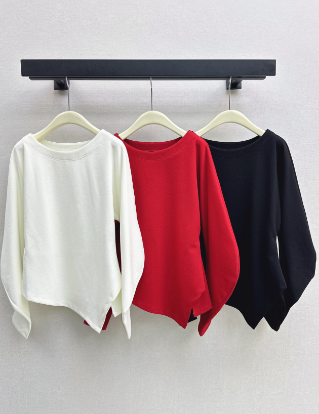 26 Fall/Winter Latest Batwing Sleeve Asymmetrical Minimalist Long Sleeve