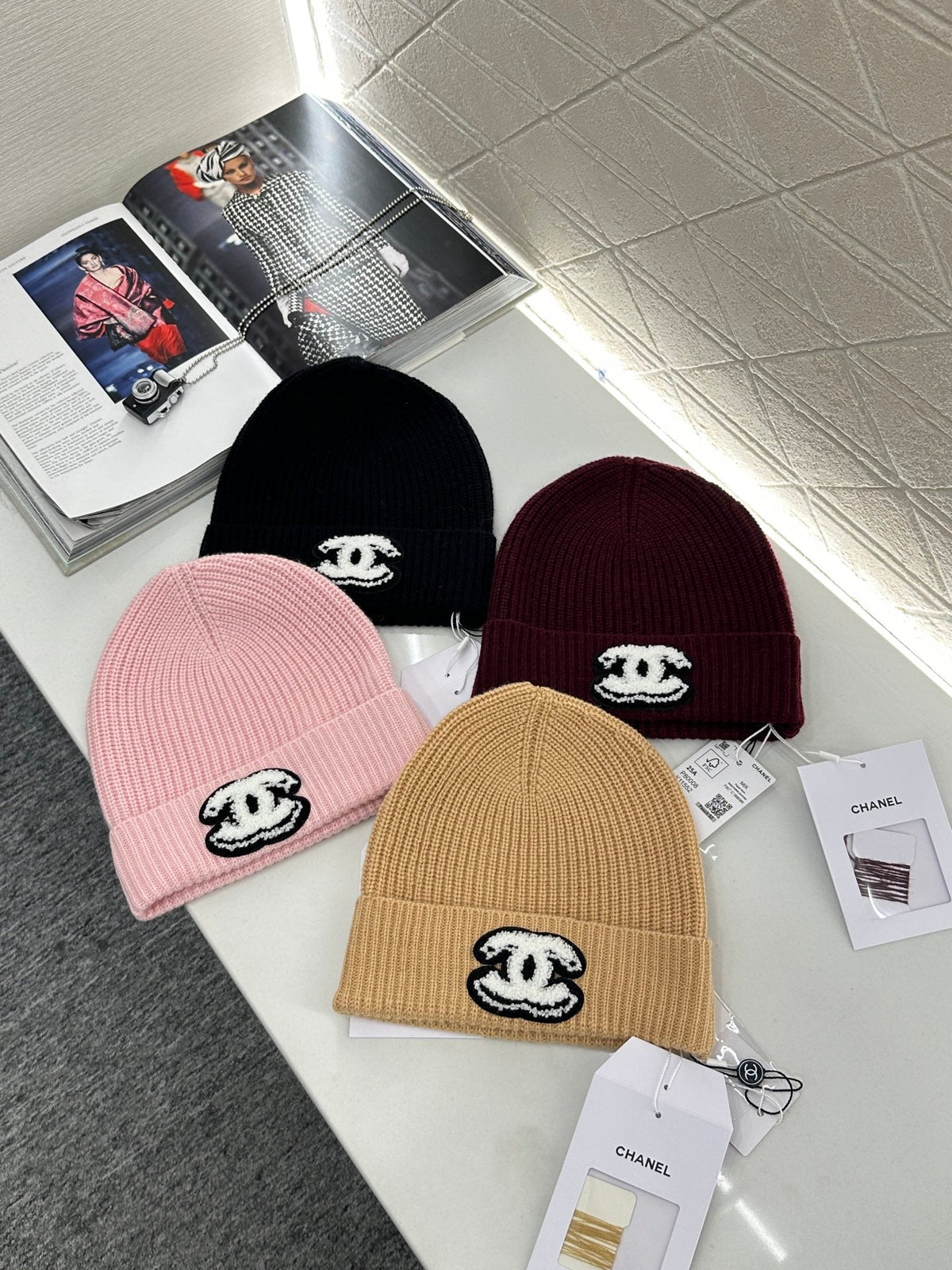 Cashmere knitted hat