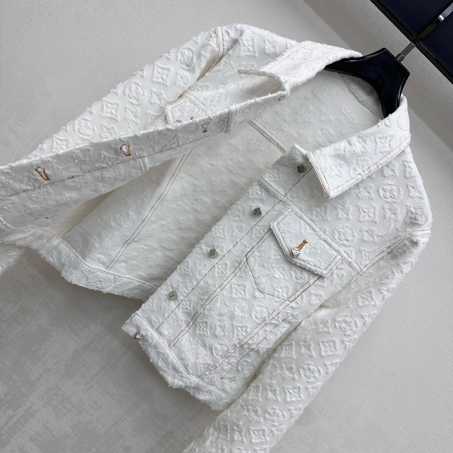 Louis Vuitton / 26 New Denim Jacket