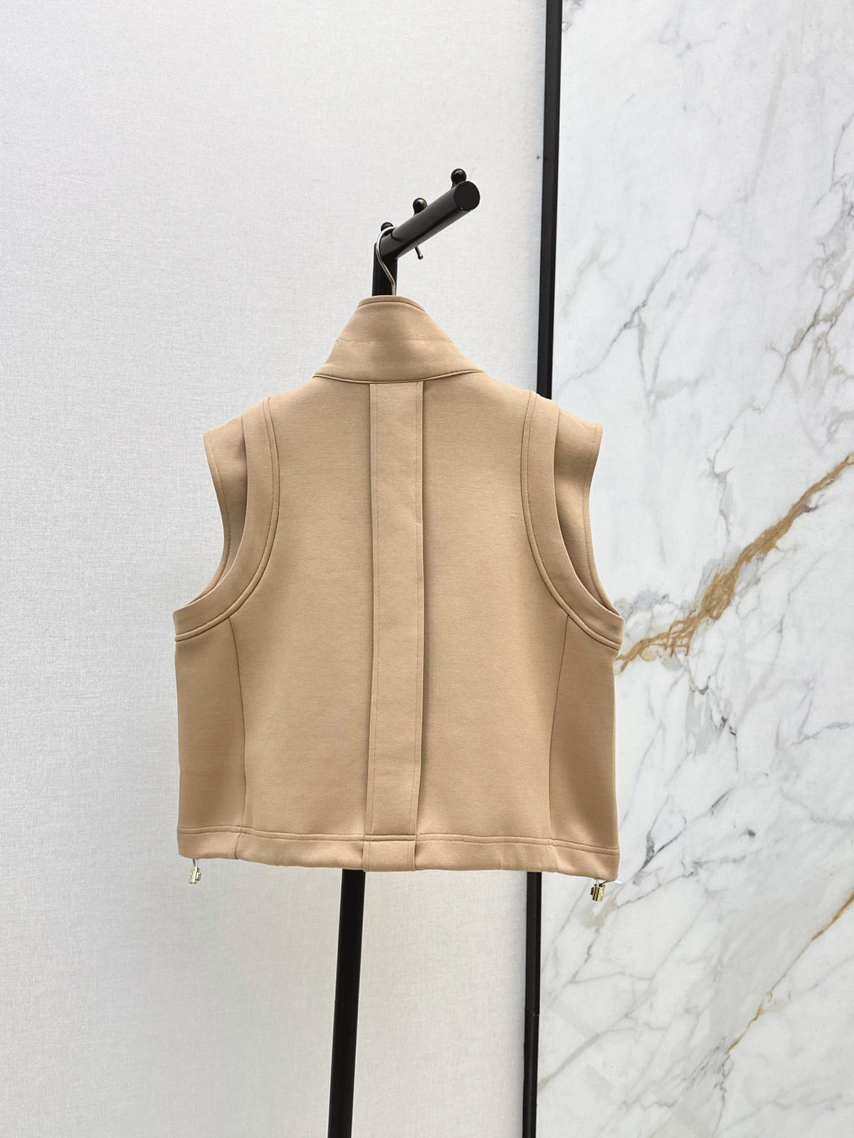 Louis Vuitton / 26 Early Autumn New Vest