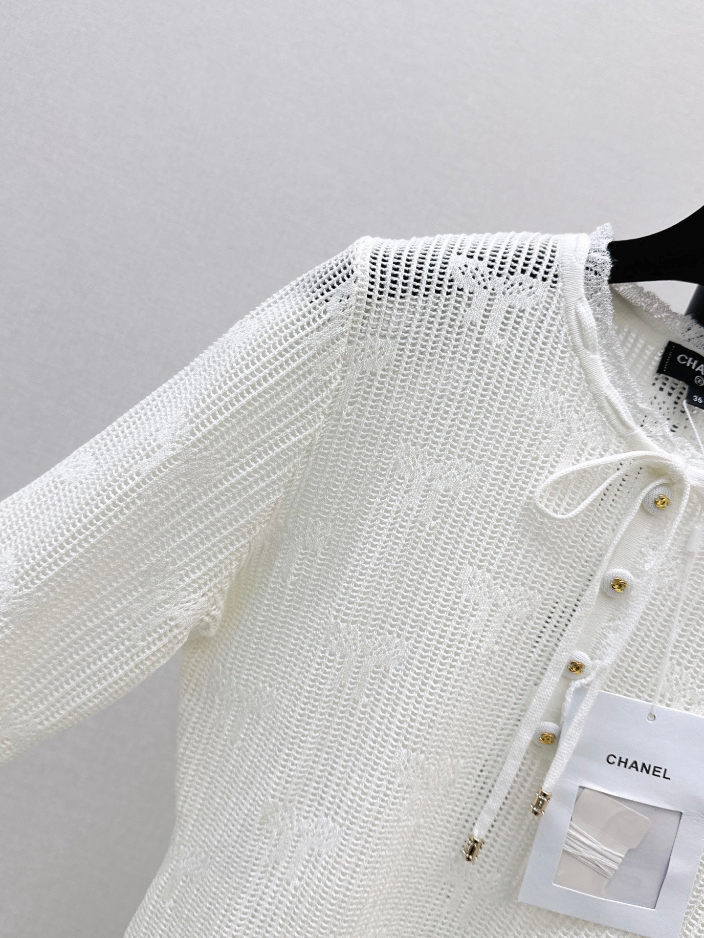 Chanel/26 Early Autumn Latest Hollow-Out Long-Sleeve Knit Sweater