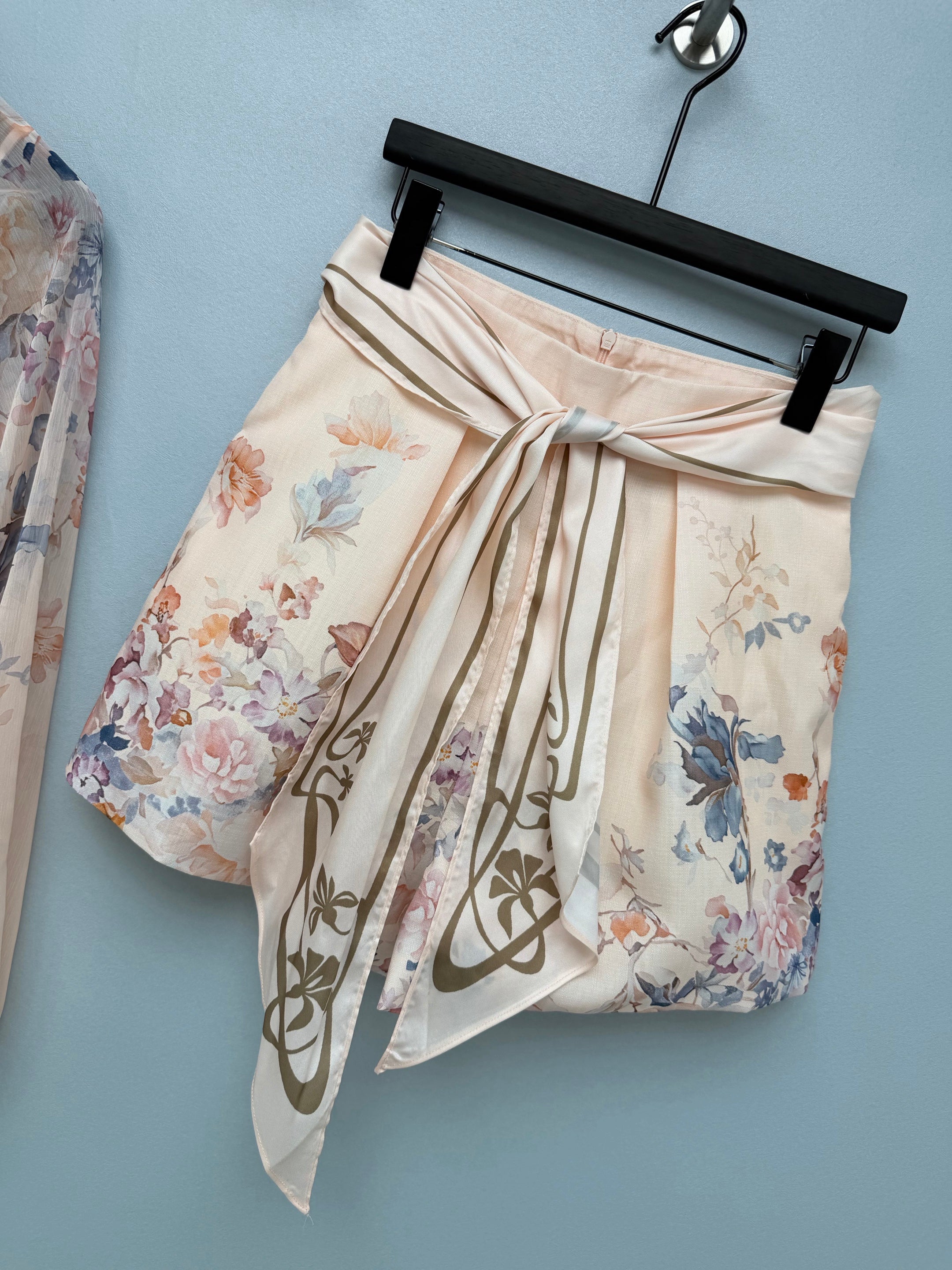 zimmermann/26 New Style Watercolor Floral Print Chiffon Top + Shorts Set for Sale