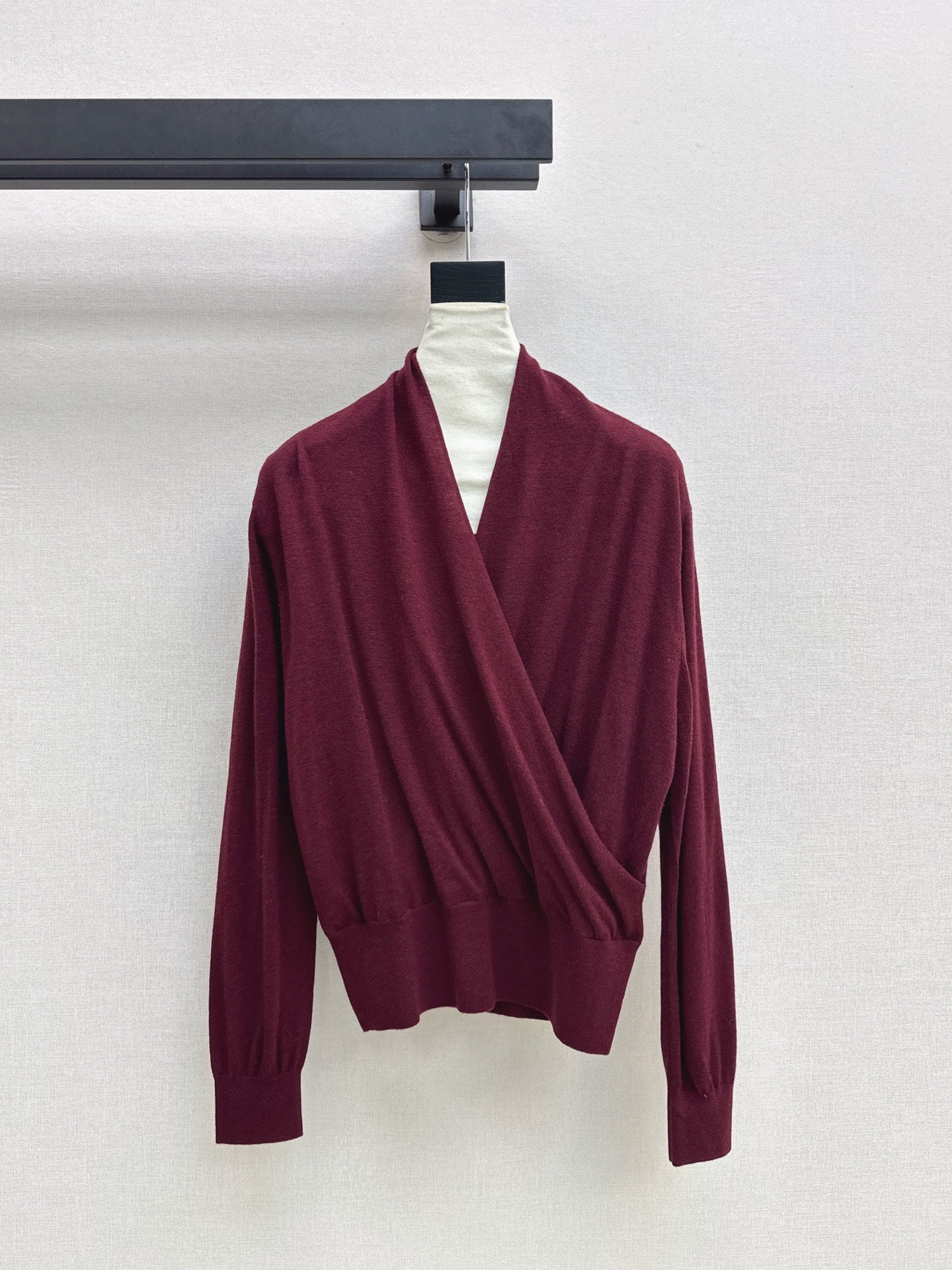 Dior/26 Fall/Winter Latest V-Neck Base Shirt