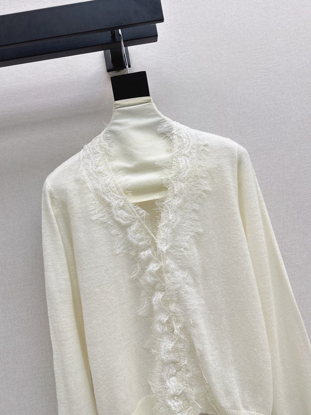26 Fall/Winter Latest Lace Patchwork Cardigan