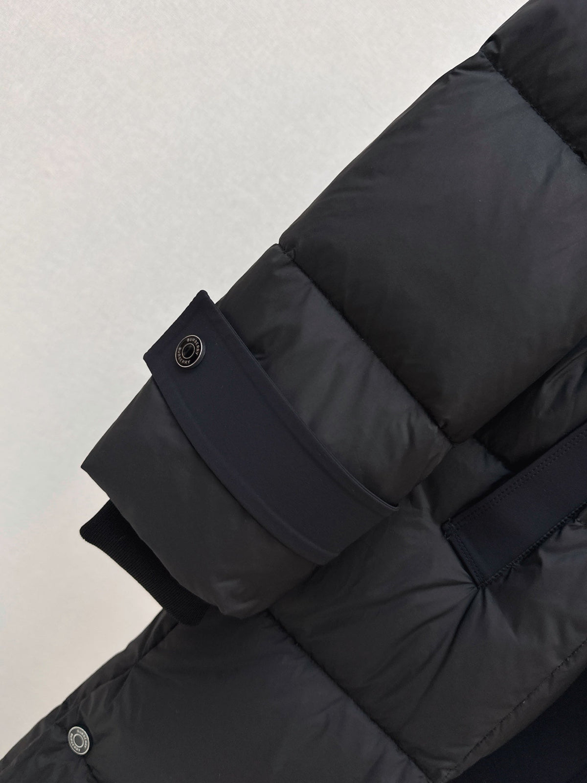 26 Fall/Winter New Long Hooded Down Jacket