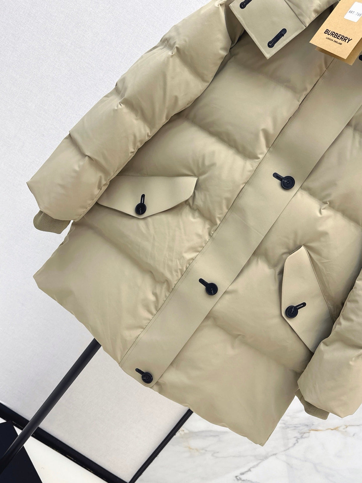 26 Fall/Winter Latest Hooded Mid-Length Down Jacket