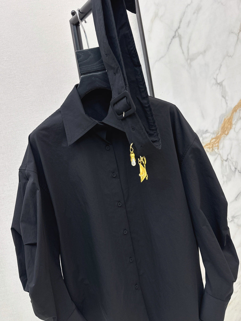 26 Fall/Winter New Belt-Decorated Pleated Shirt