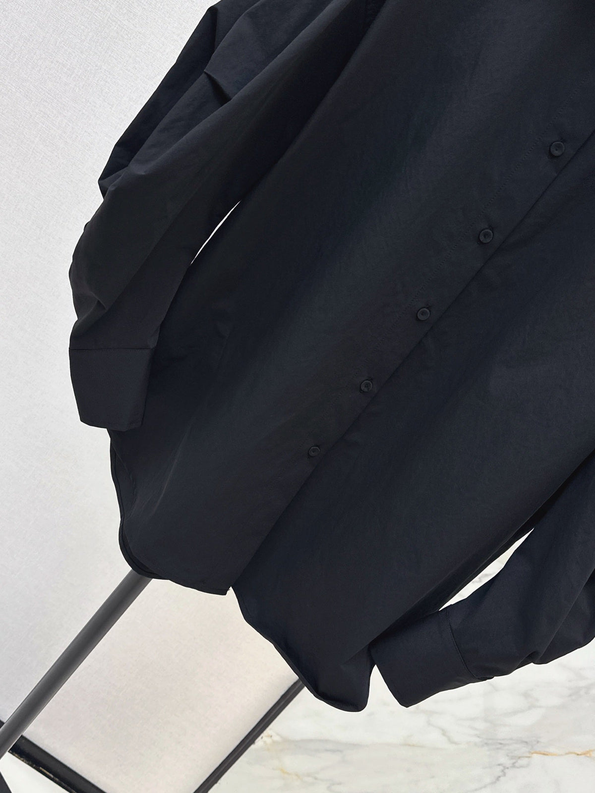 26 Fall/Winter New Belt-Decorated Pleated Shirt