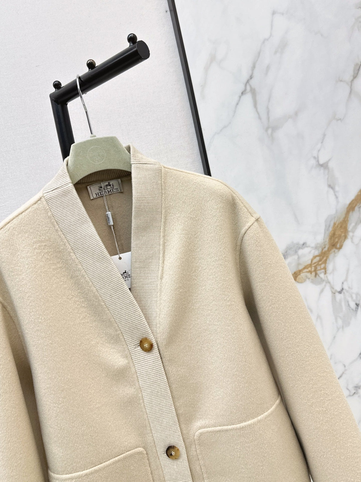 26 Fall/Winter Latest Minimalist V-Neck Double-Faced Wool Coat