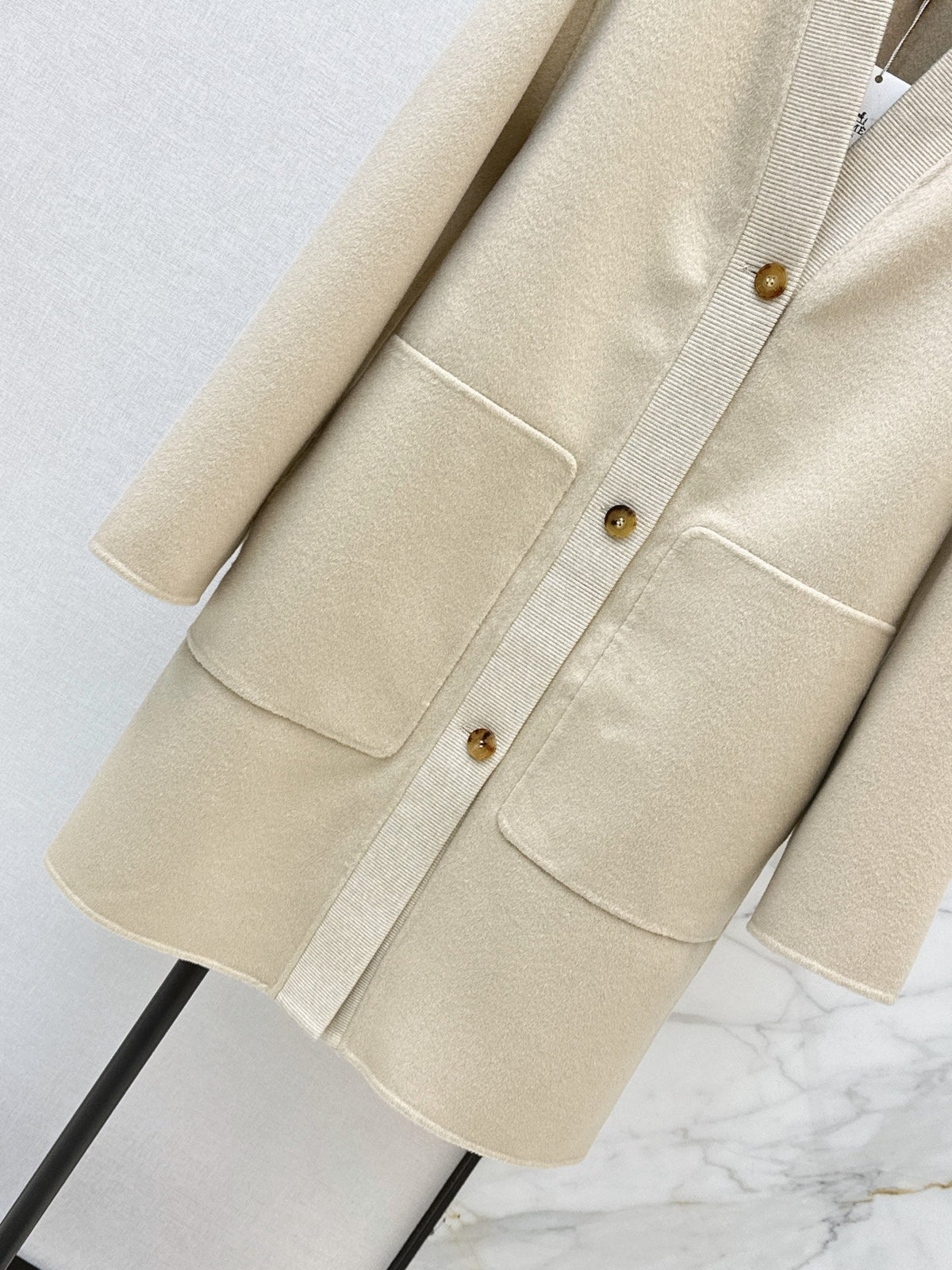 26 Fall/Winter Latest Minimalist V-Neck Double-Faced Wool Coat