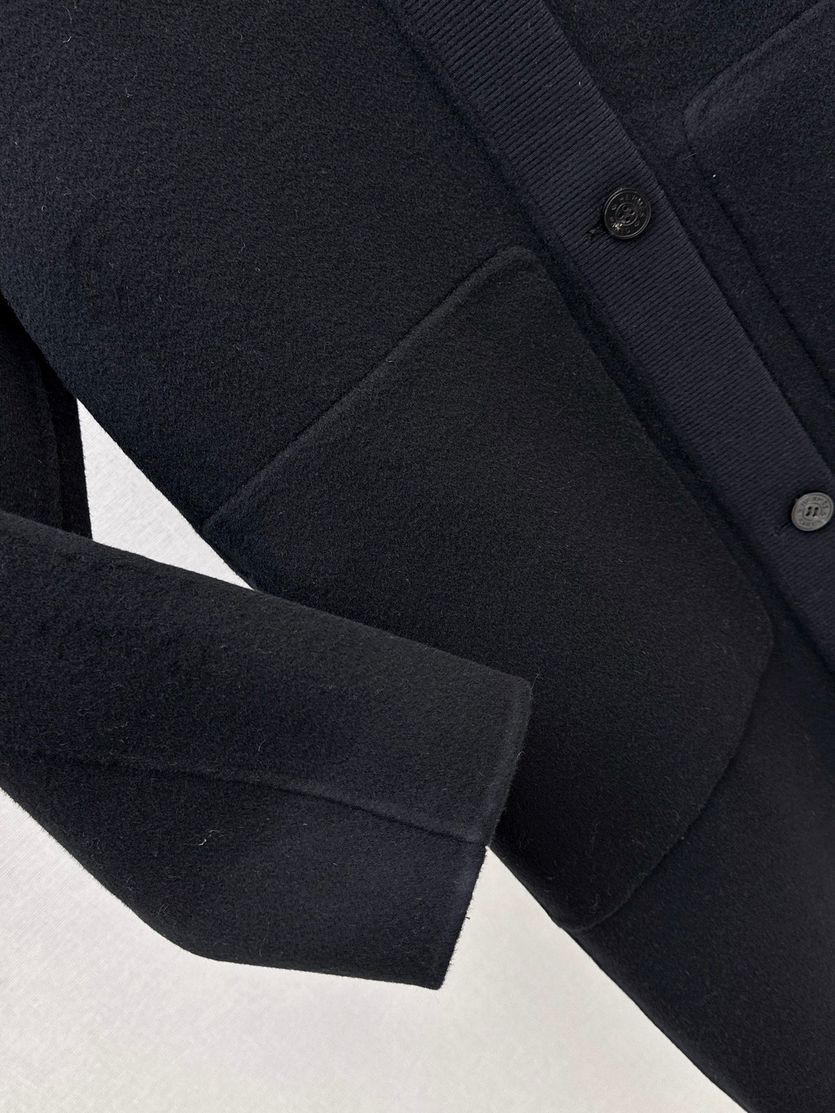 26 Fall/Winter Latest Minimalist V-Neck Double-Faced Wool Coat