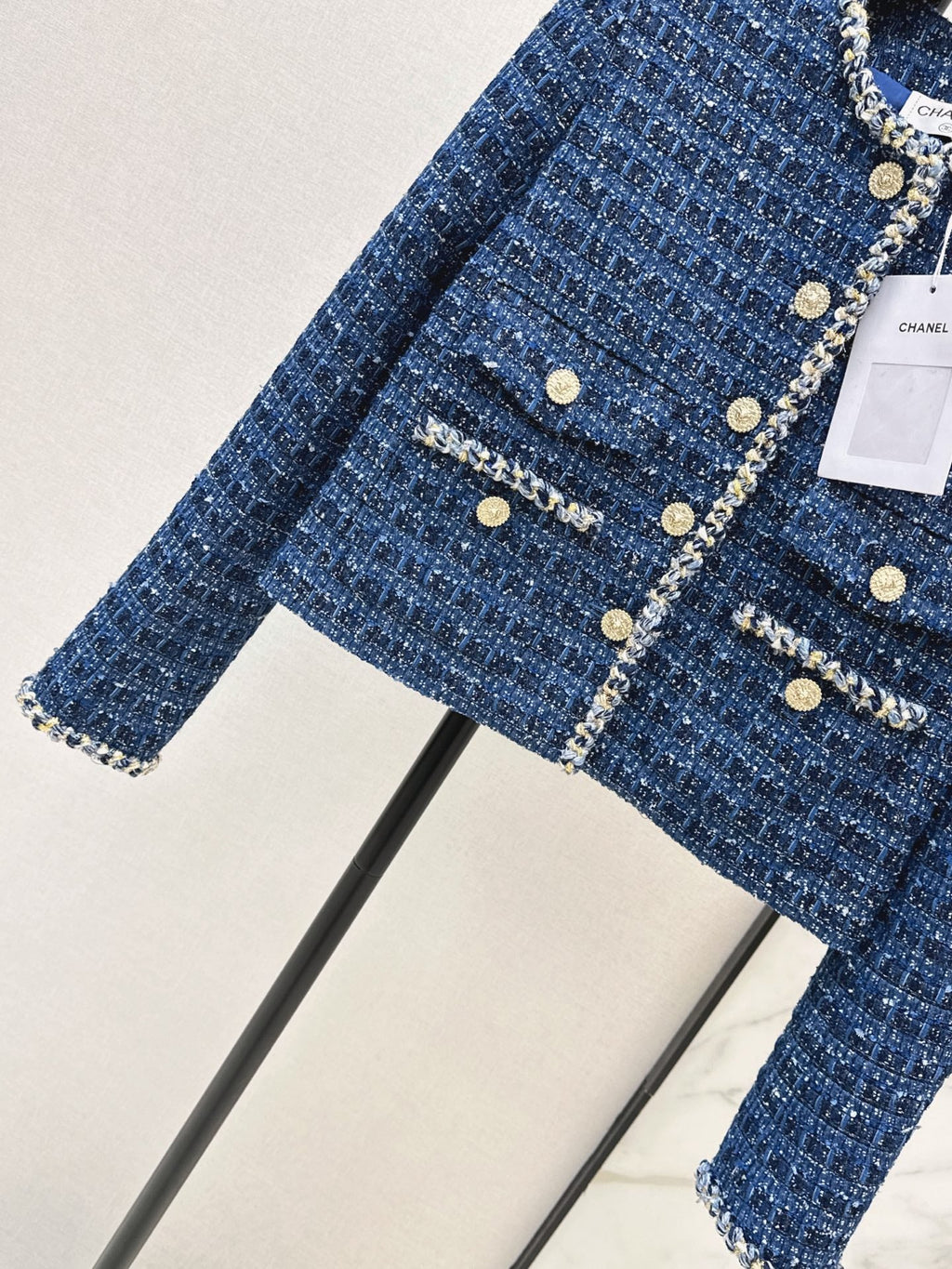 26 Fall/Winter Latest Little Chanel-Style Woven Tweed Coat