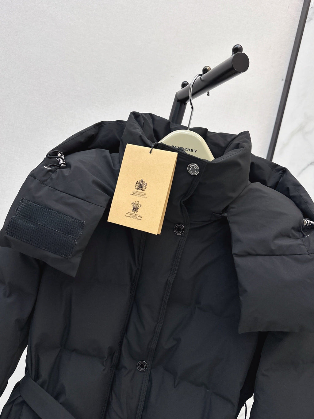 2026 Fall/Winter Latest Hooded Mid-Length Down Jacket