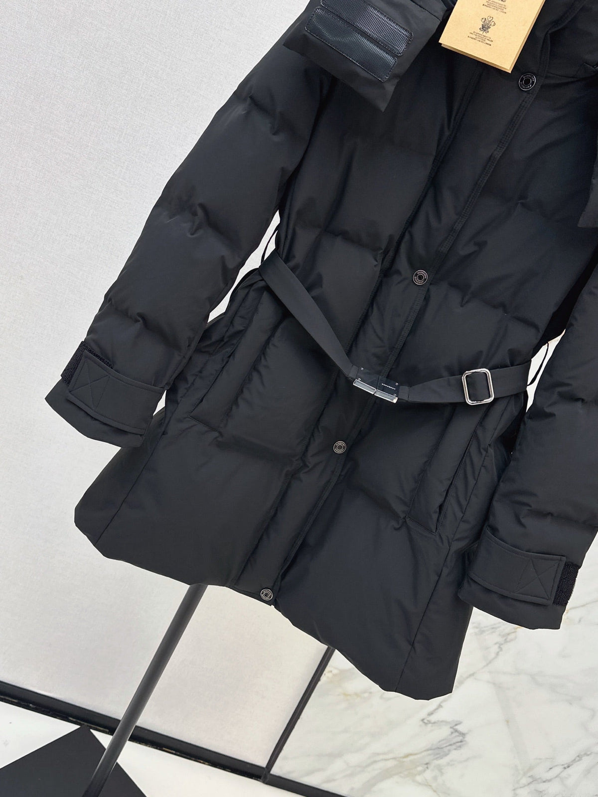 2026 Fall/Winter Latest Hooded Mid-Length Down Jacket