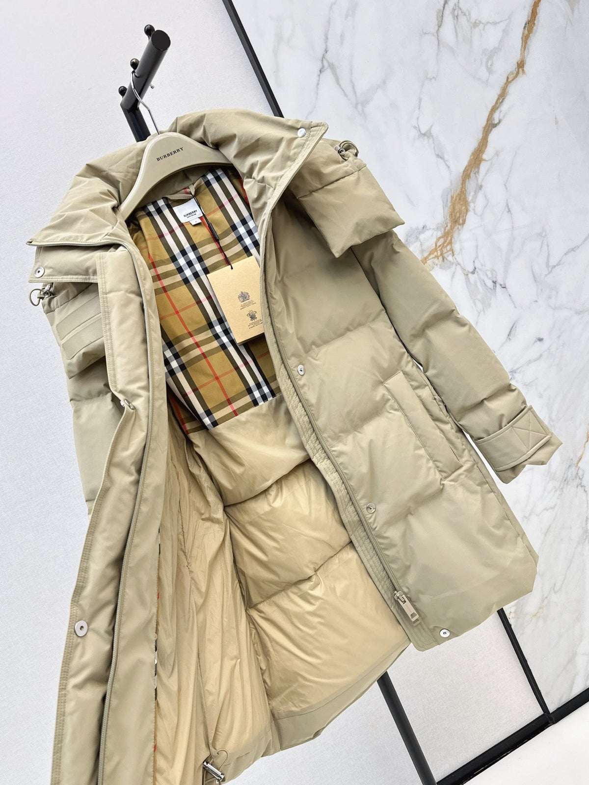2026 Fall/Winter Latest Hooded Mid-Length Down Jacket