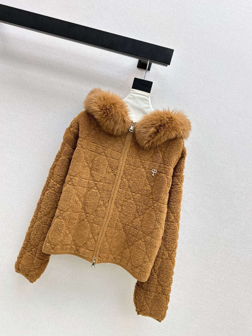 26 Fall/Winter Latest Best-Selling Series Fox Fur Collar Coat