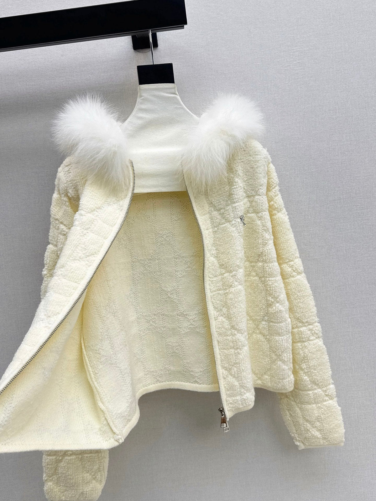 26 Fall/Winter Latest Best-Selling Series Fox Fur Collar Coat