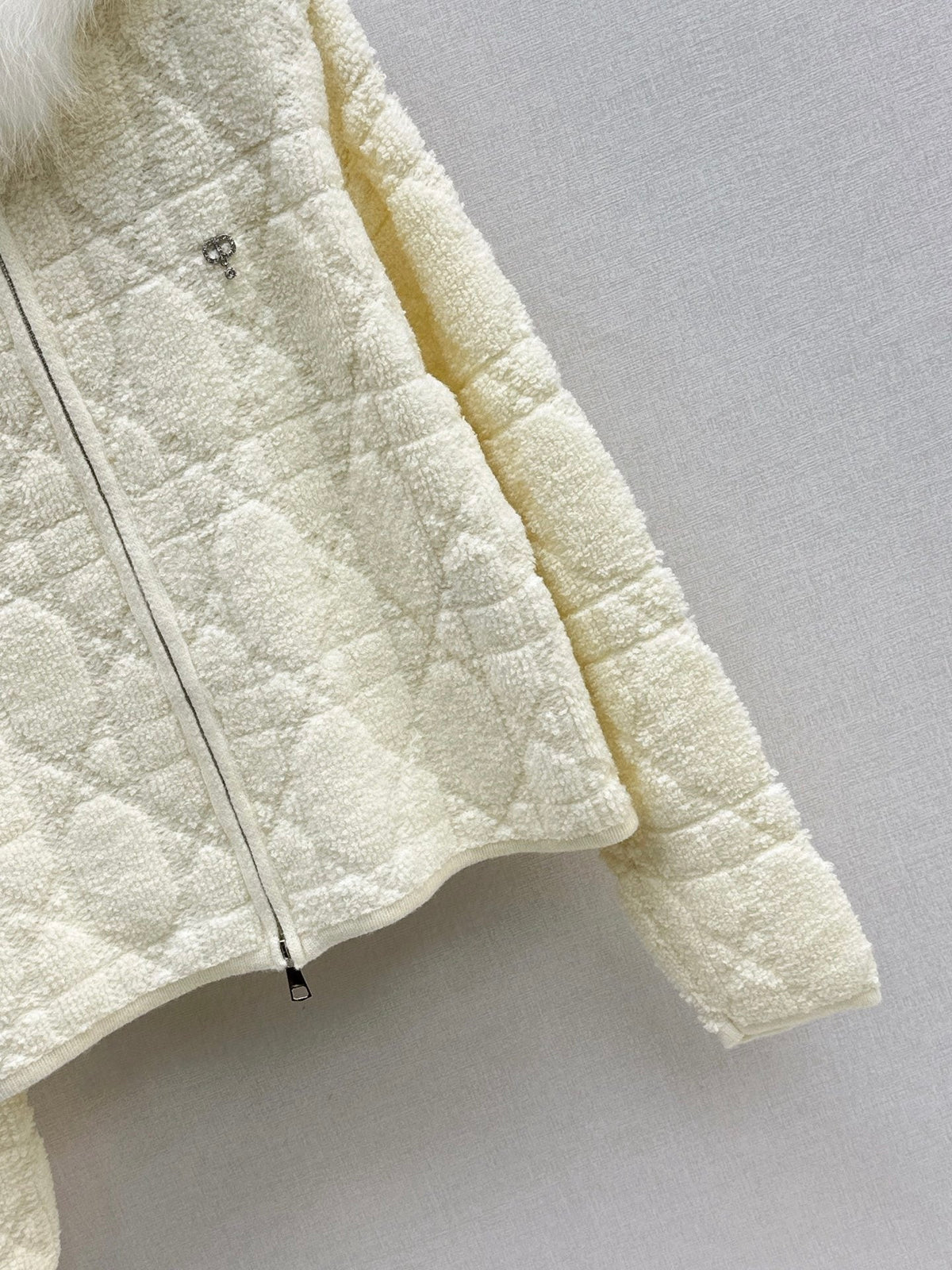 26 Fall/Winter Latest Best-Selling Series Fox Fur Collar Coat
