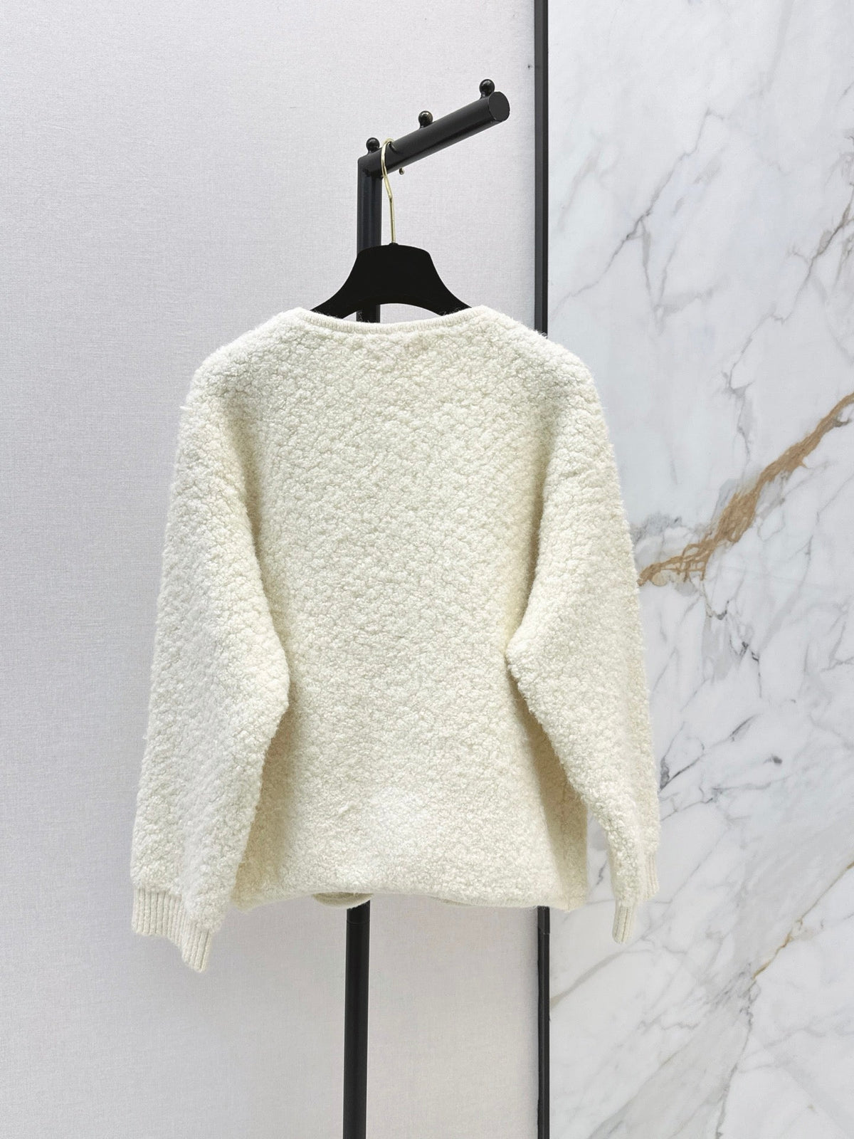 26 Fall/Winter New 3D Floral Embroidered Knit Cardigan