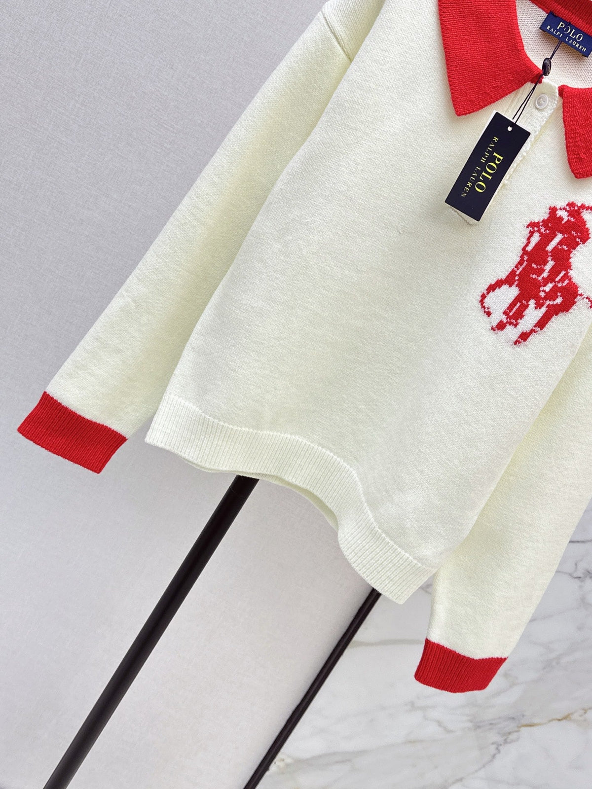 26 Autumn/Winter Latest Polo Color-Block Collared Knit Sweater
