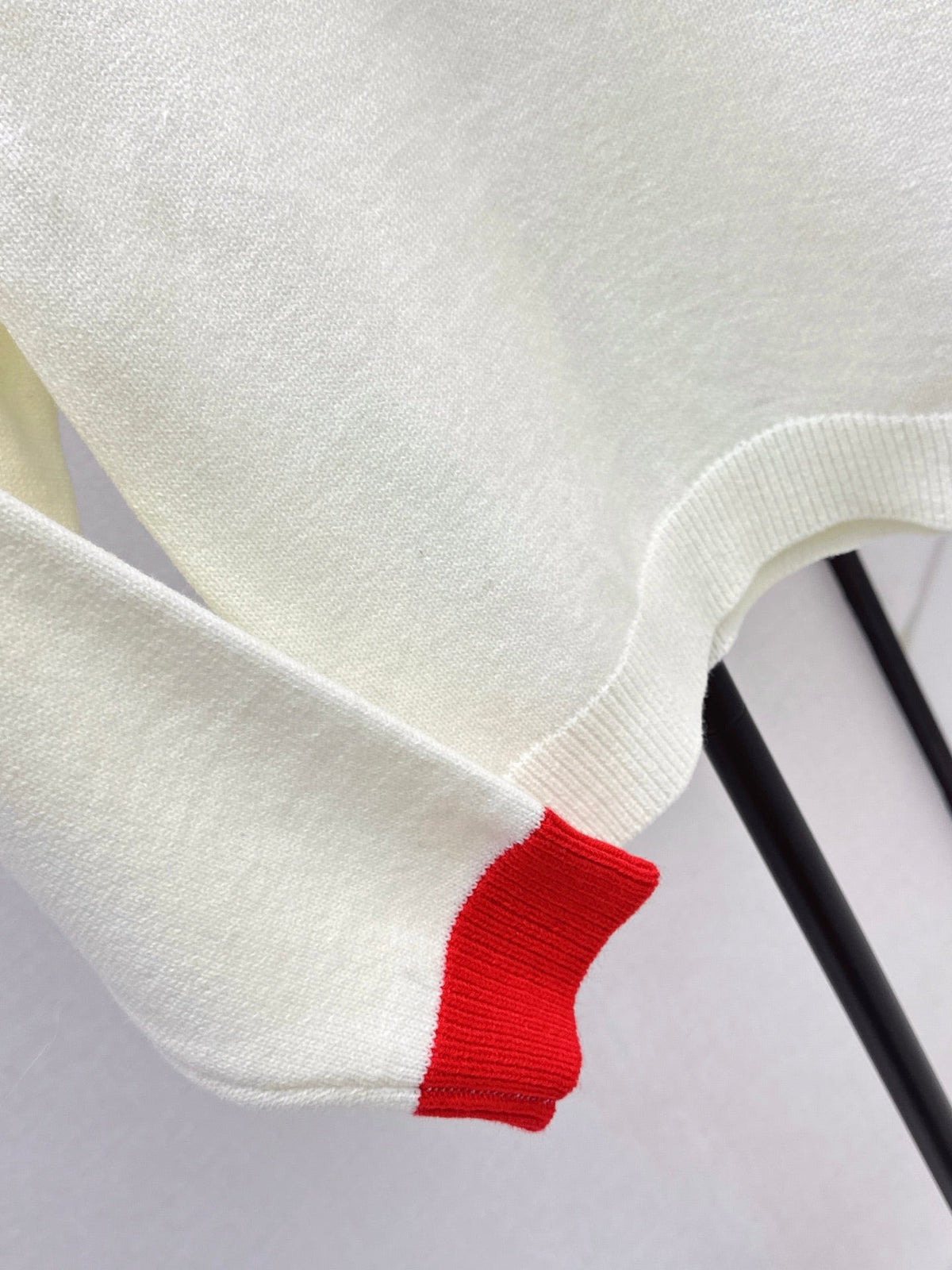 26 Autumn/Winter Latest Polo Color-Block Collared Knit Sweater