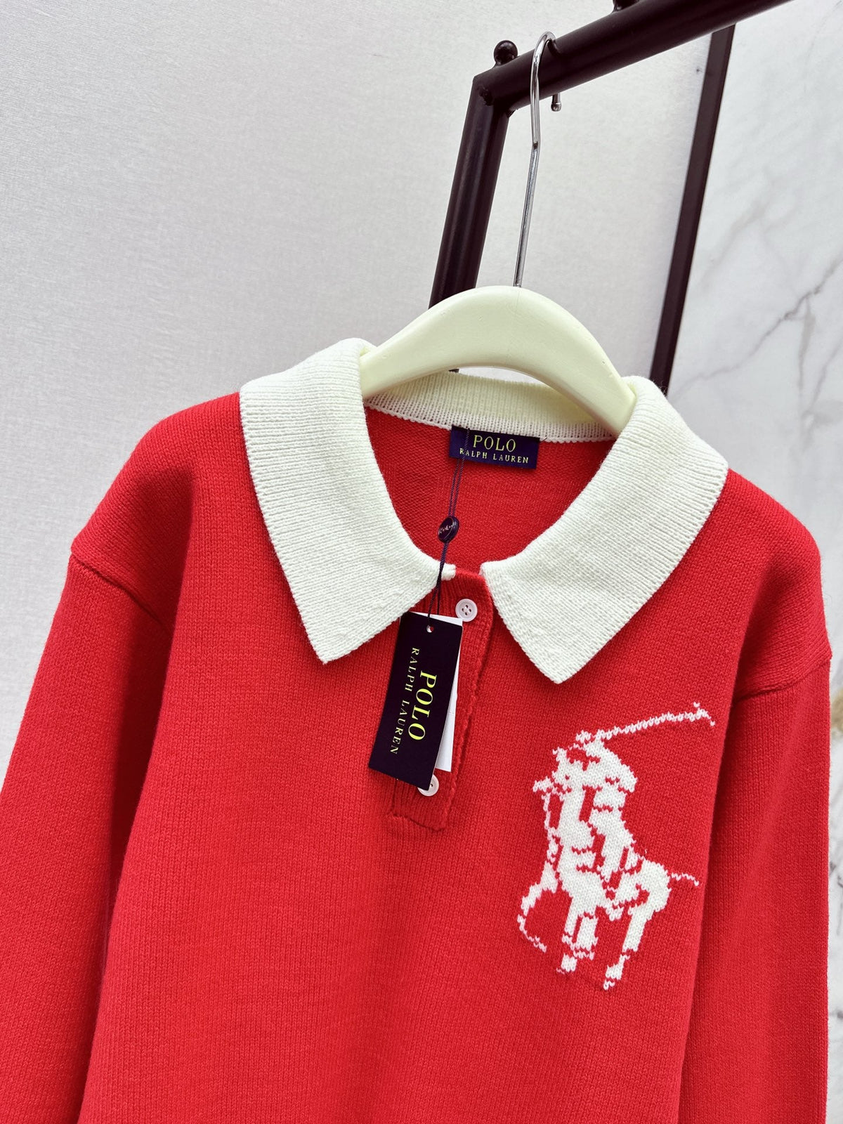 26 Autumn/Winter Latest Polo Color-Block Collared Knit Sweater