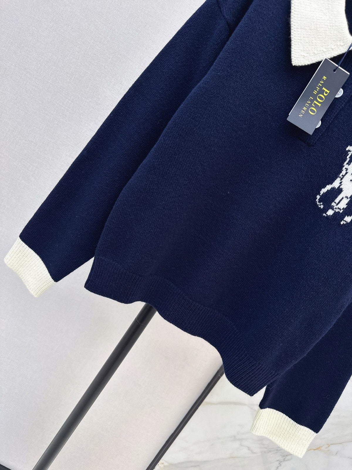26 Autumn/Winter Latest Polo Color-Block Collared Knit Sweater