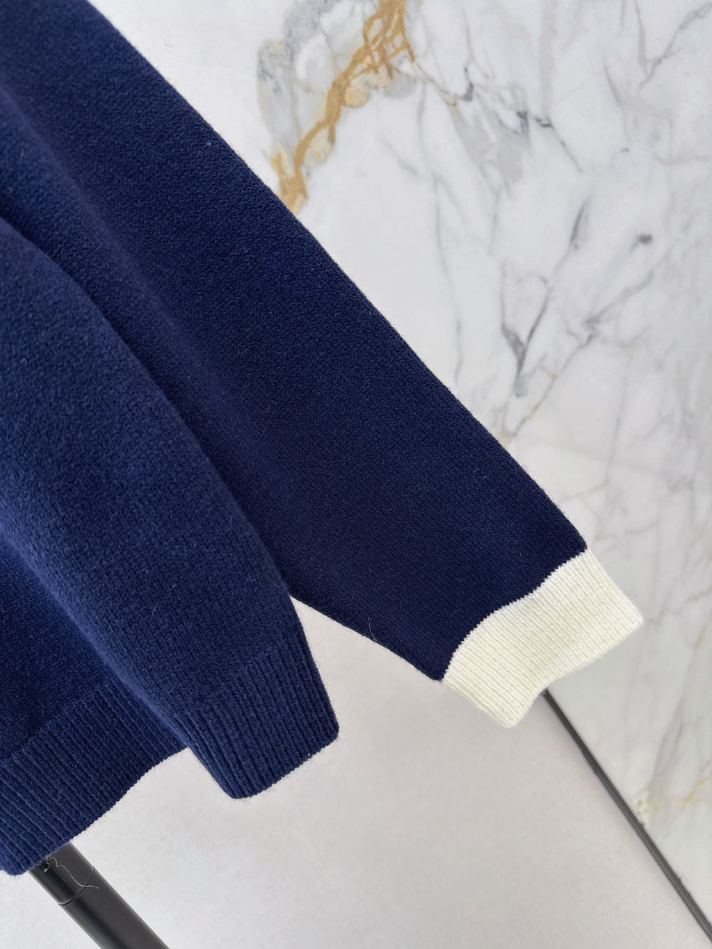 26 Autumn/Winter Latest Polo Color-Block Collared Knit Sweater