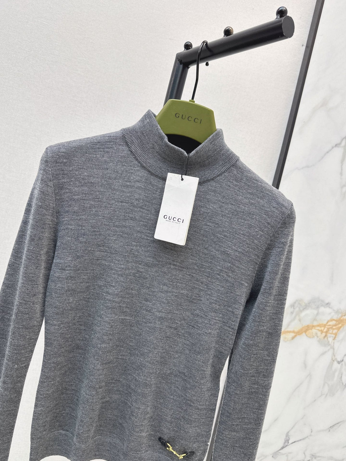 26 Fall/Winter Latest Semi-Turtleneck Horsebit Knit Top