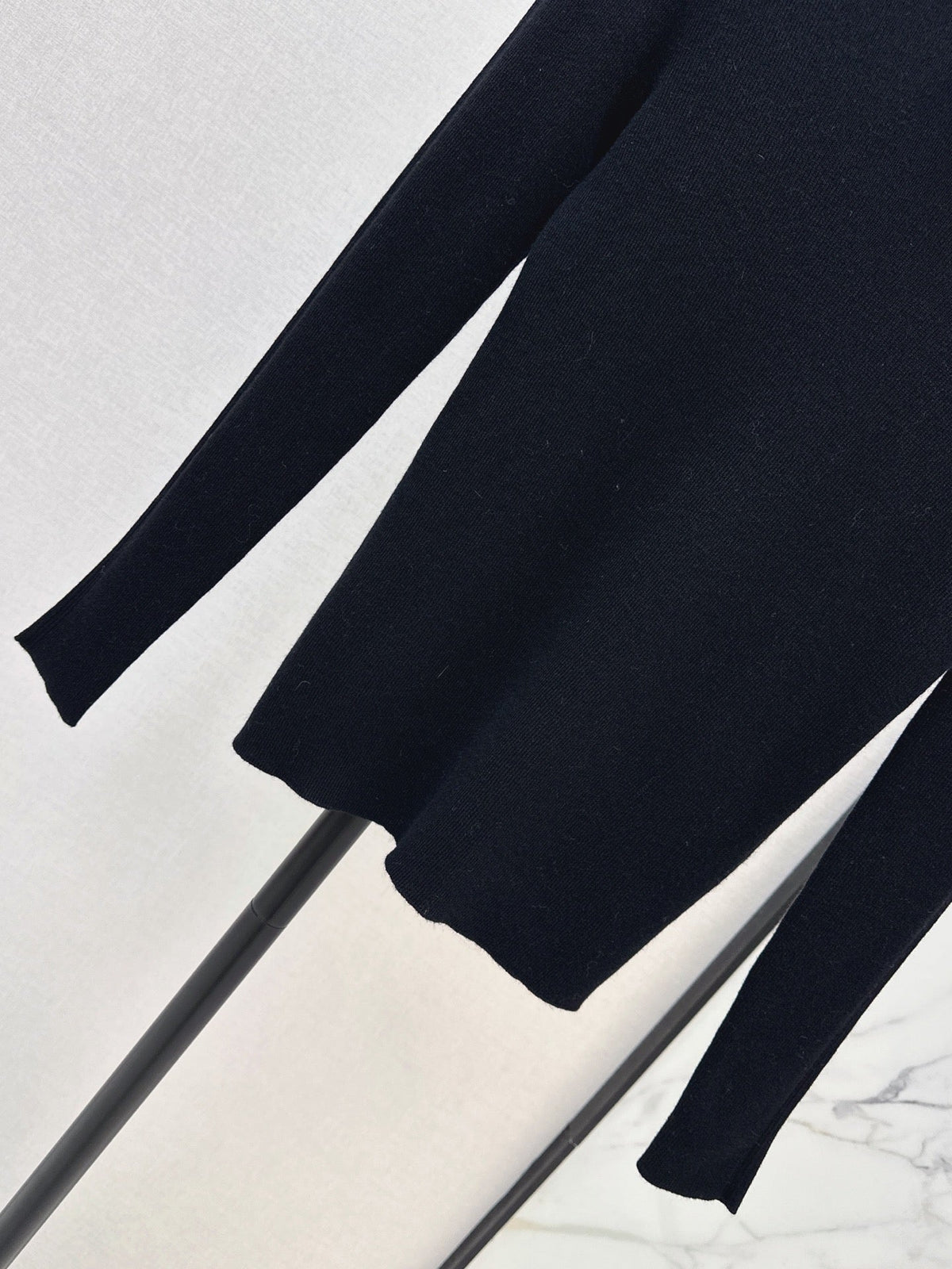 26 Fall/Winter Latest Small Logo Embroidered Wool Turtleneck Top