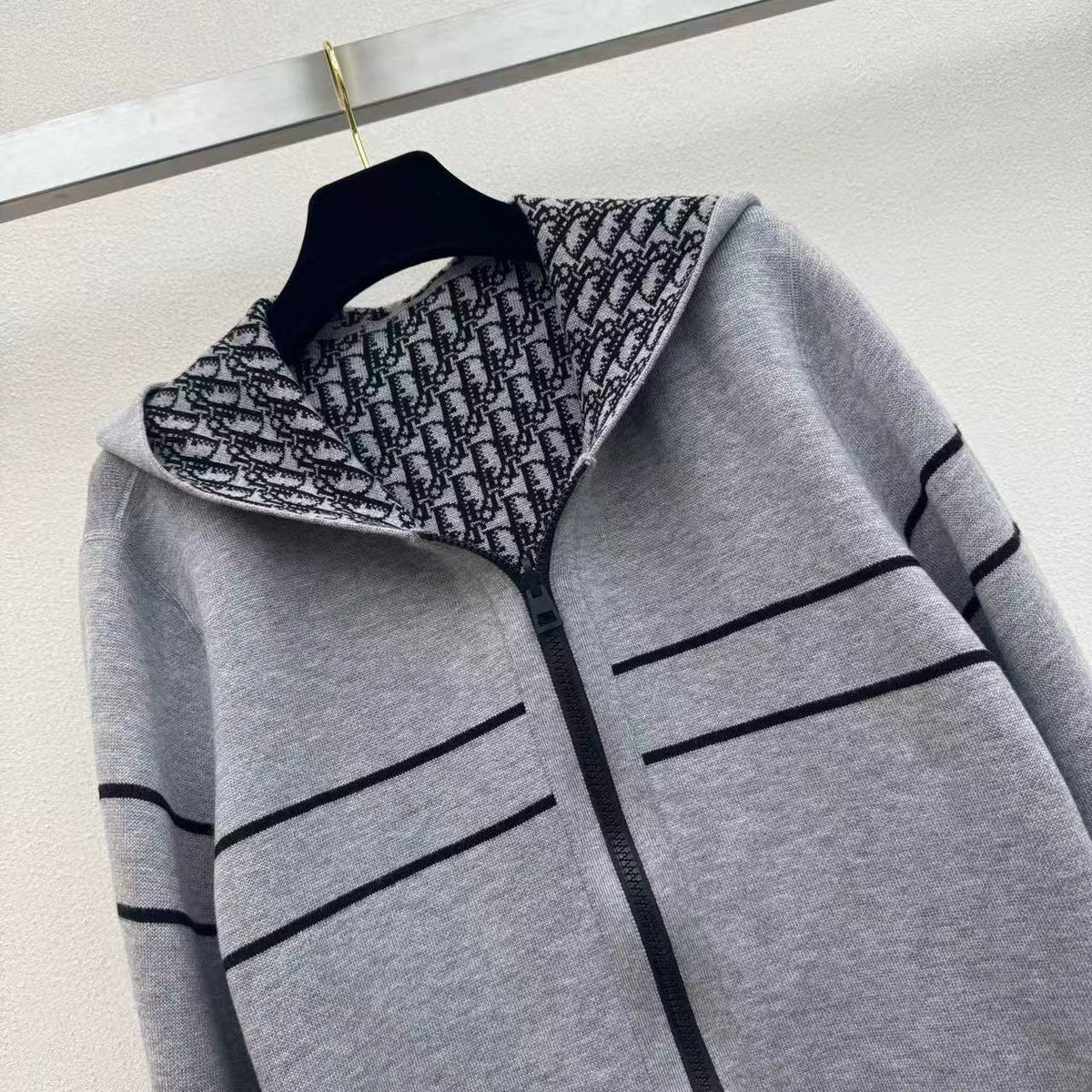 Dior/Reversible Cashmere Knit Hooded Jacket