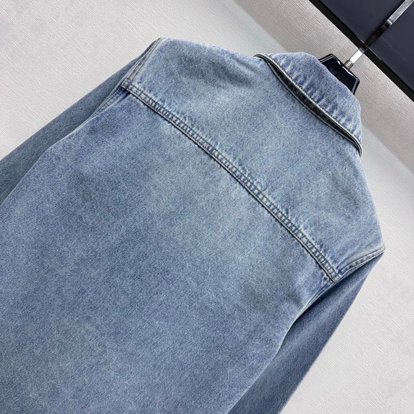 Chanel / 26 New Denim Shirt Jacket