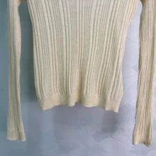 Chanel  /26 Early Autumn New Lapel Knit Long Sleeve Sweater