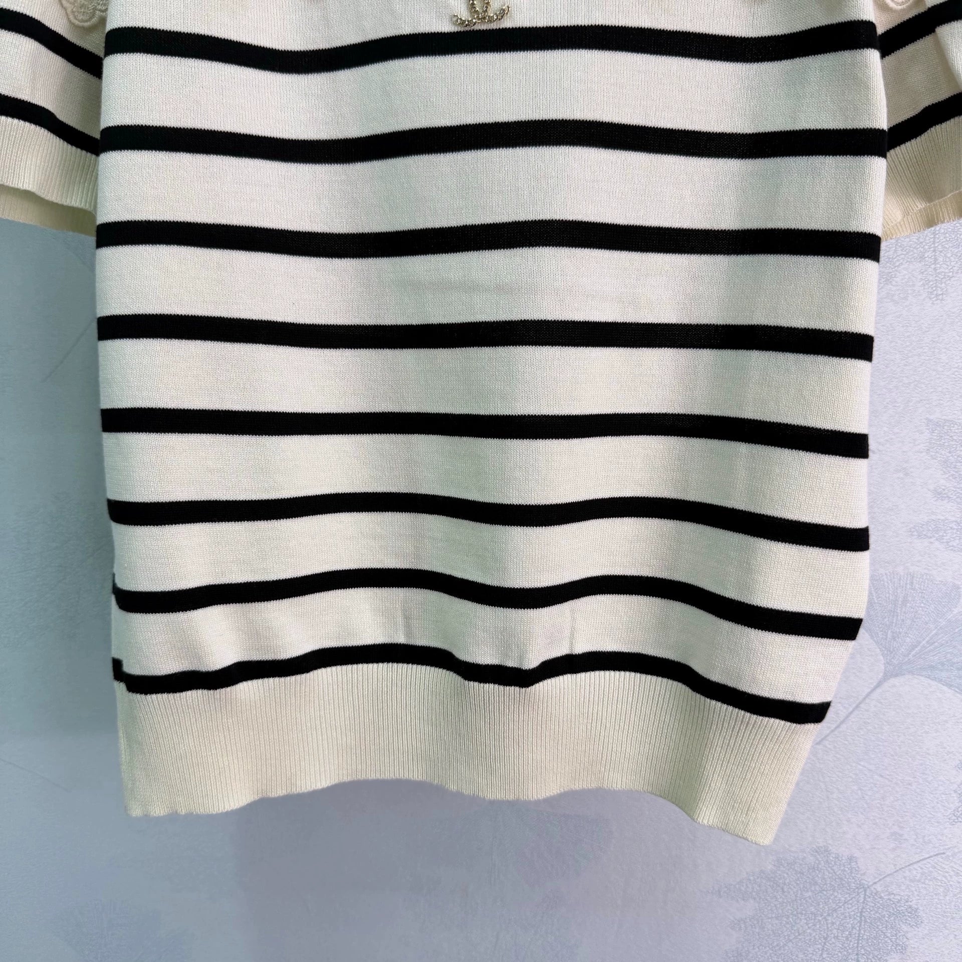 Chanel / 26 Early Autumn New Knit Short Sleeve