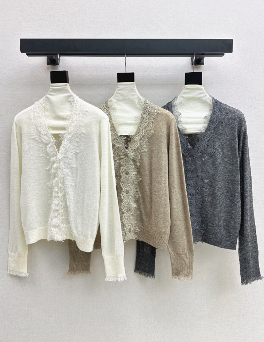 26 Fall/Winter Latest Lace Patchwork Cardigan