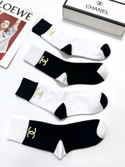 CHANEL 26S CREW SOCKS 408726 (1 BOX)