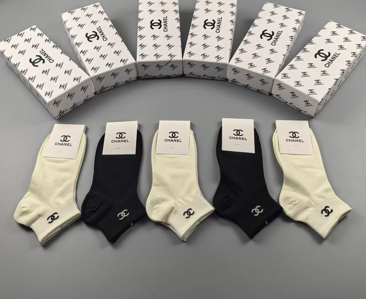 CHANEL 26S ANKLE SOCKS 408749 (1 BOX)