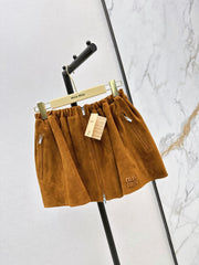 ❤️‍🔥Limited edition❤️‍🔥  26SS New Suede-Finish Pleated Mini Skirt with Zipper Detail 🤎
