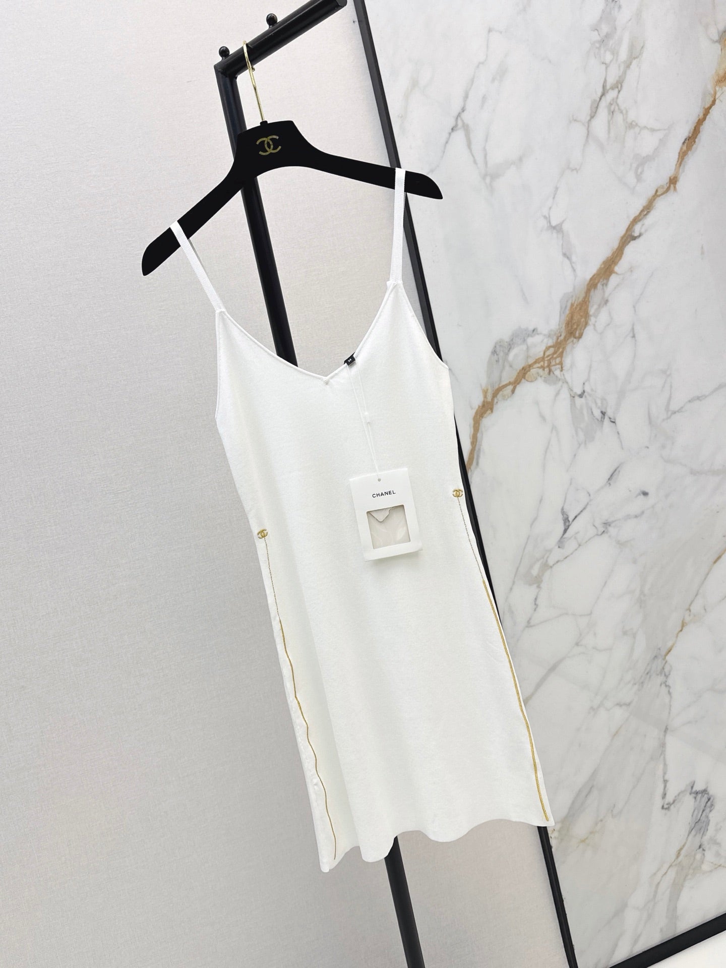 26FW New Camisole Dress with Gold-Thread Embroidered Logo Trim 🖤