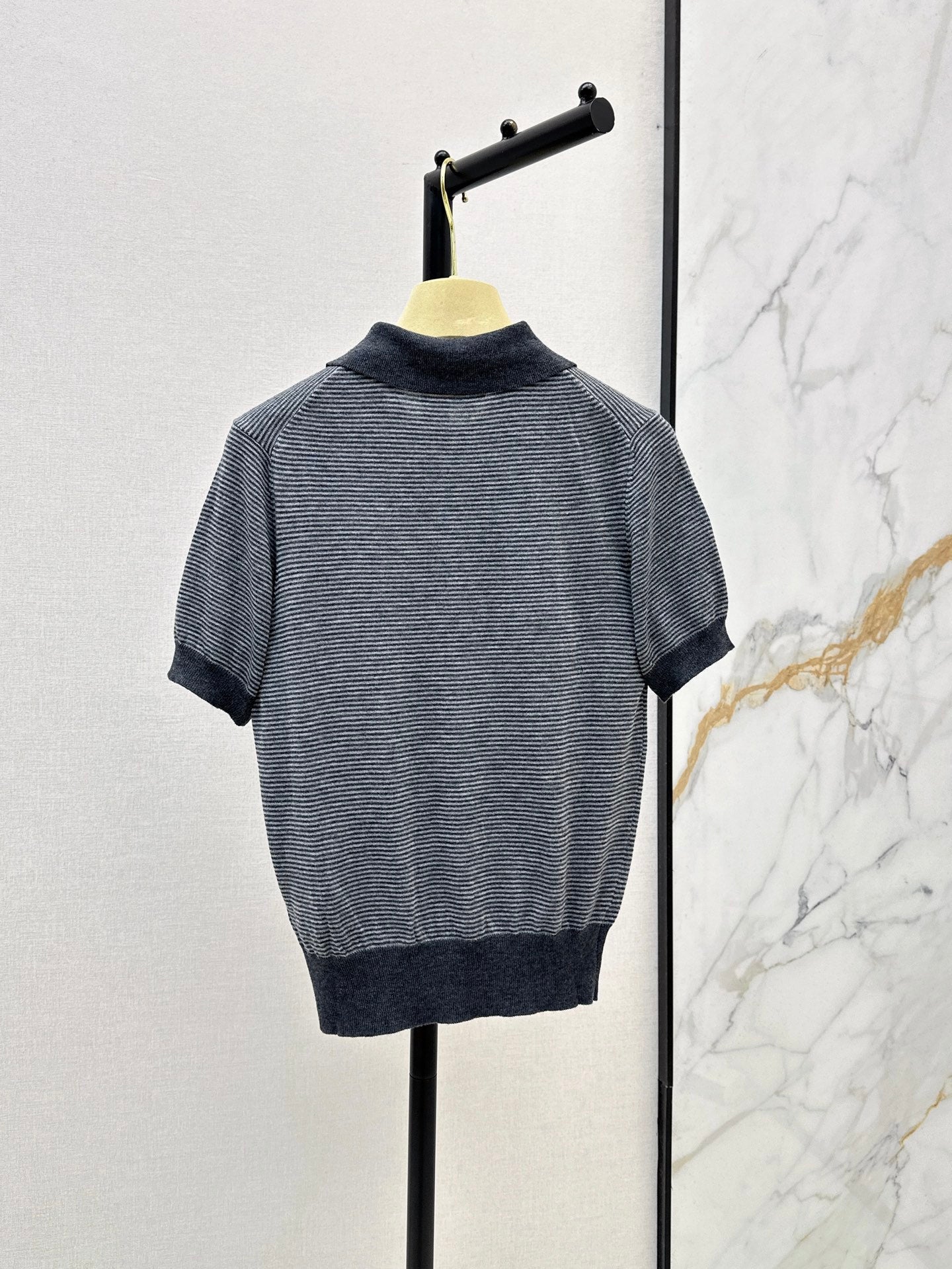 26FW New Striped Knit Top with Polo Collar 🖤