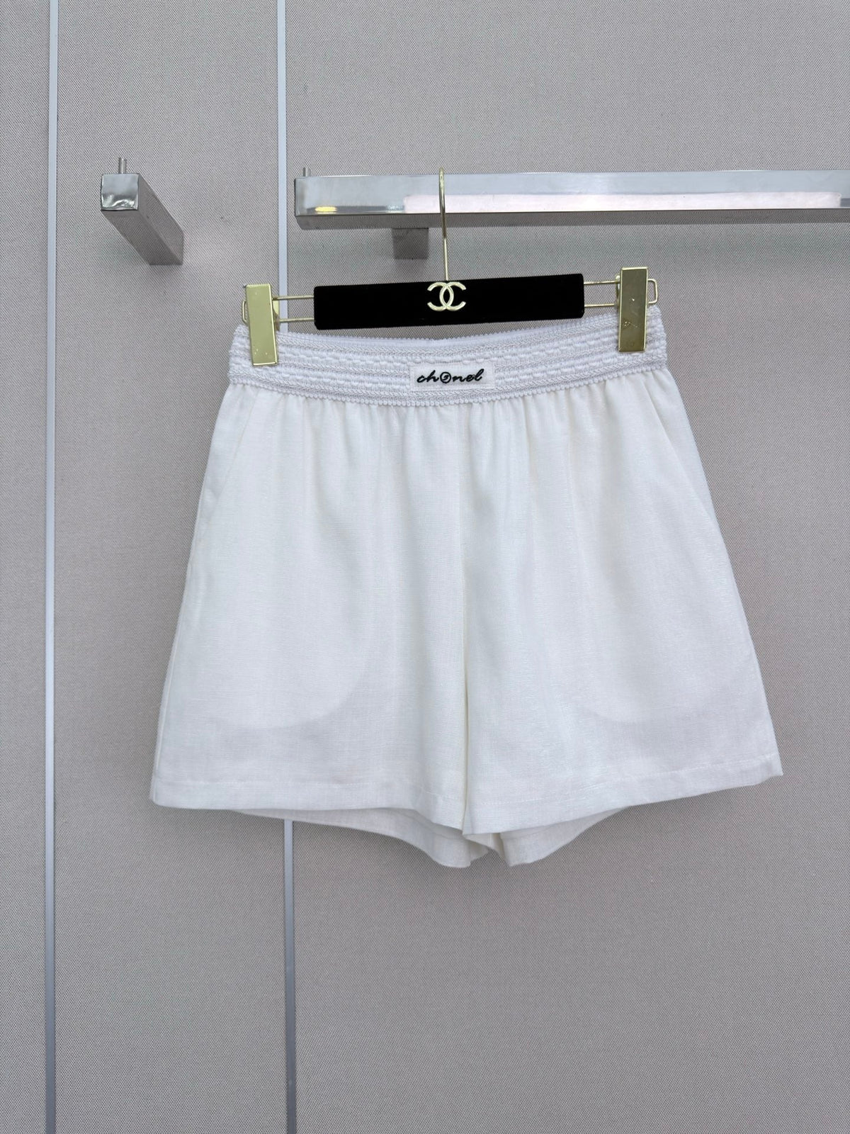 26FW New Elastic-Waist Shorts