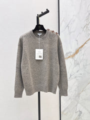 🔥Highest Quality🔥 26FW New Métiers d'Art Collection: Grey heathered pullover sweater featuring 3D camellia shoulder detailing 🩶