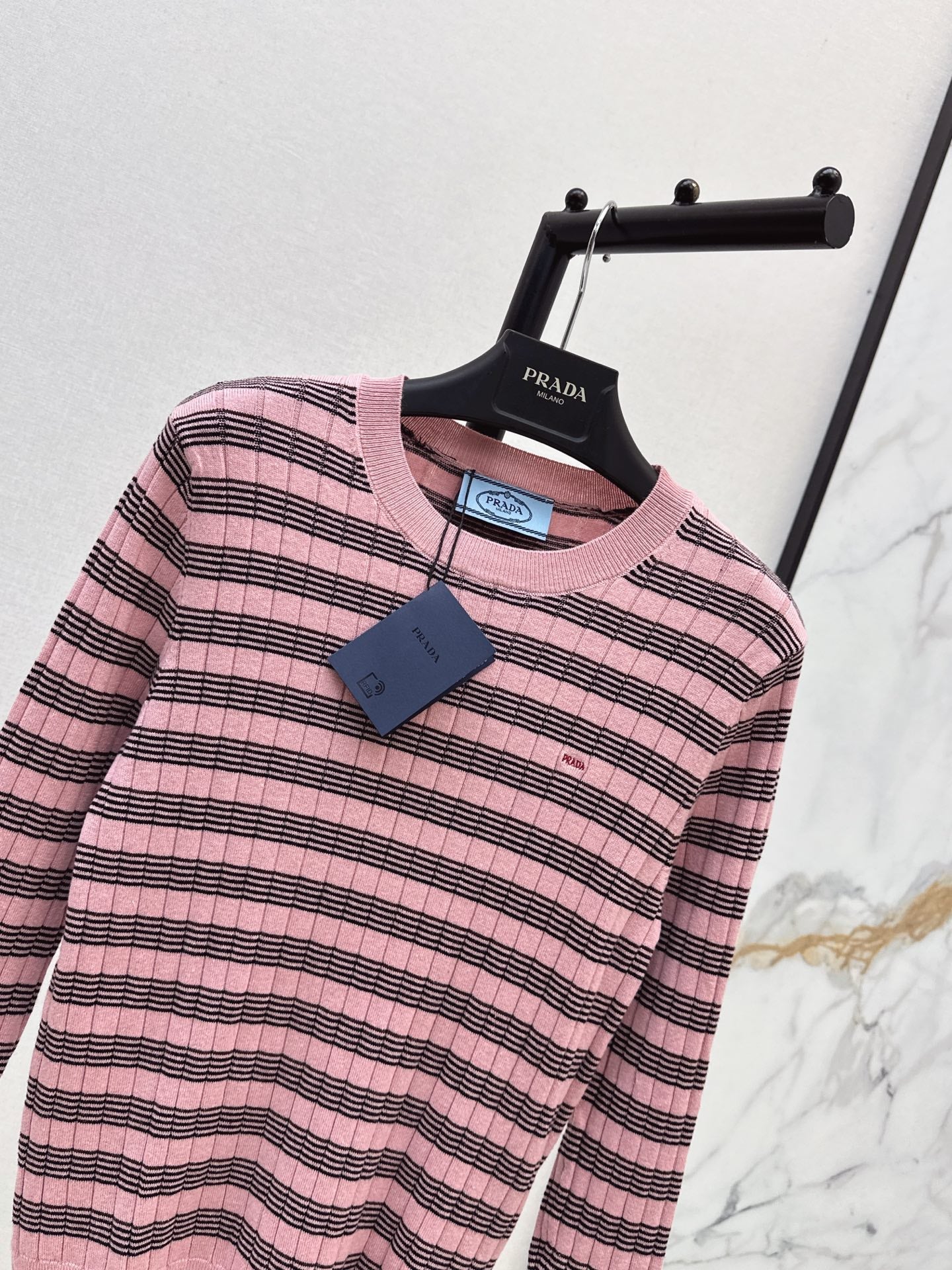 26FW New Retro Color-Block Striped Crew-Neck Long-Sleeve Knit Base Layer 💕